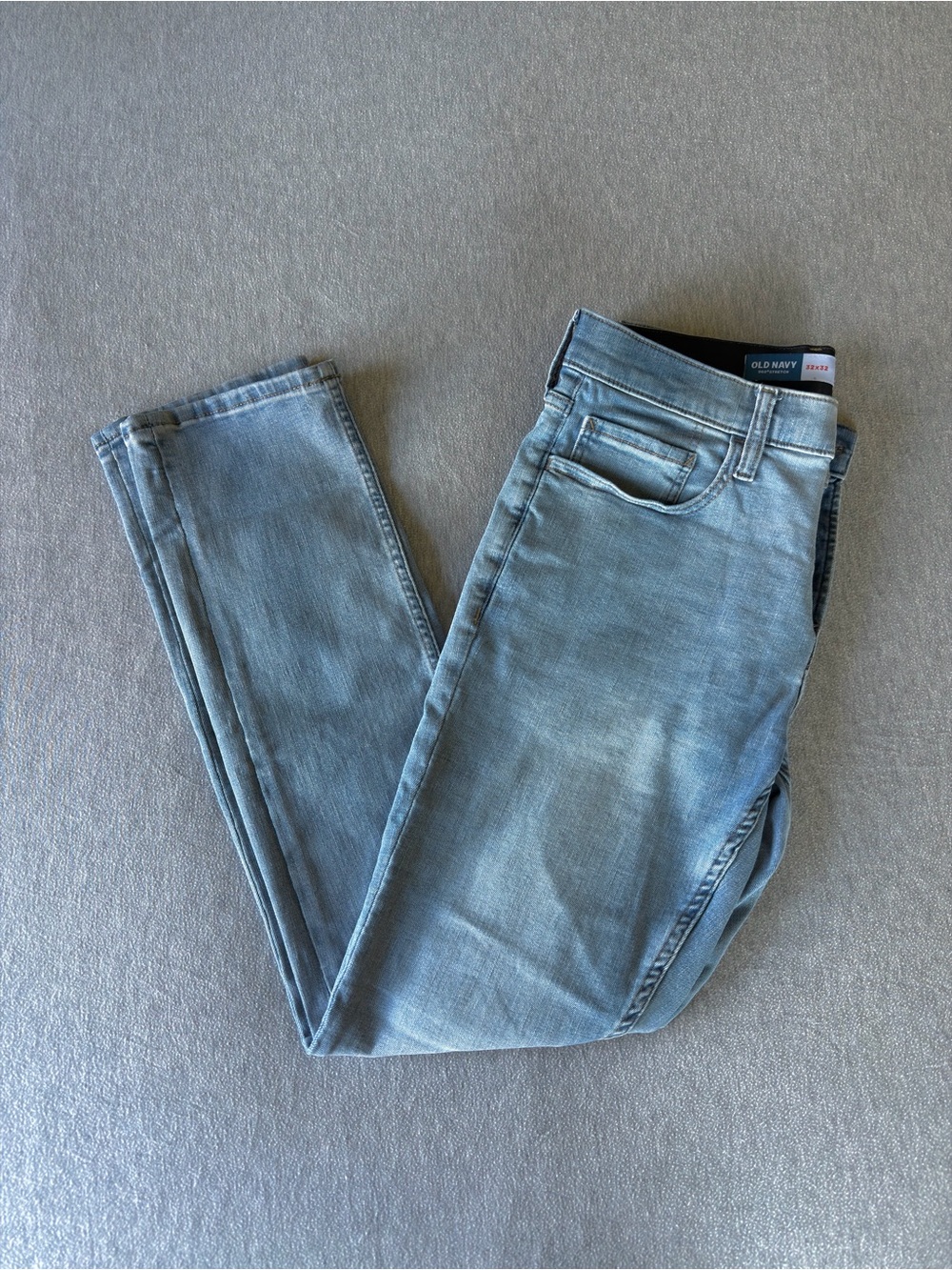 Old Navy Men’s Light Blue Slim Straight Jeans